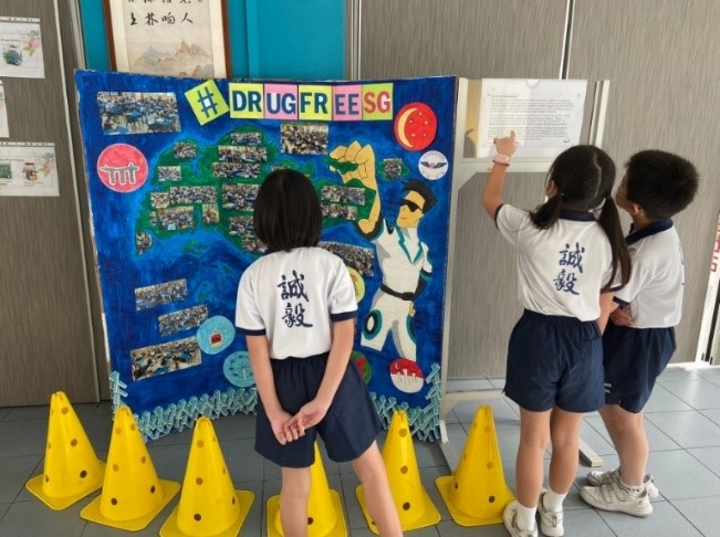 Anti drug ambassador activity at Ai Tong School