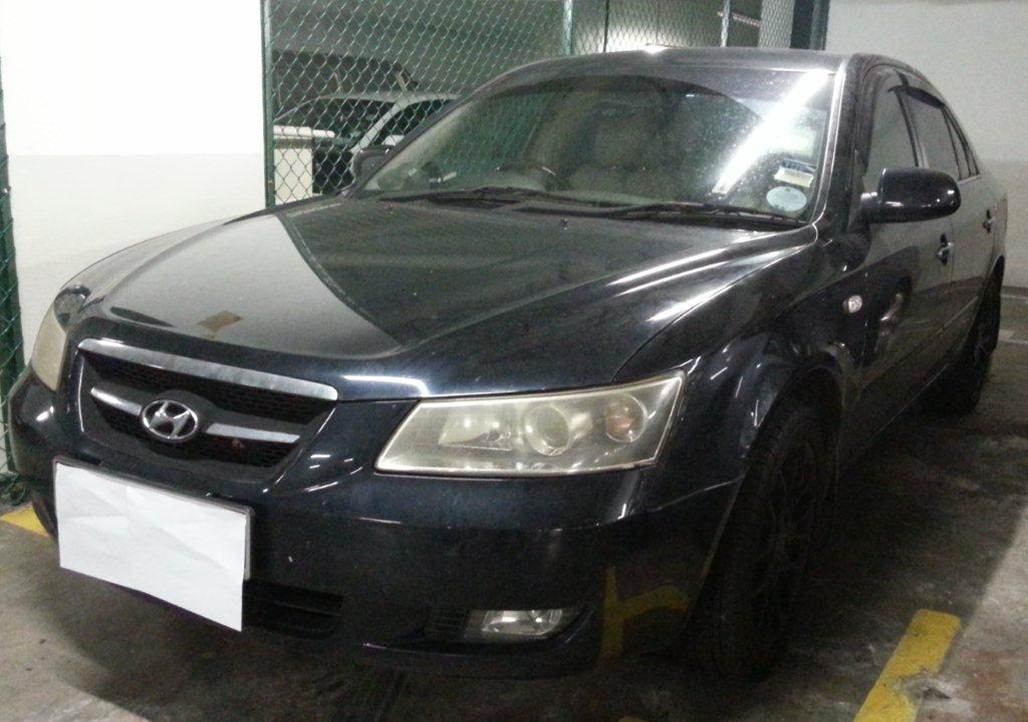 Photo 3 A car that was seized in a CNB operation on 30 October 2014