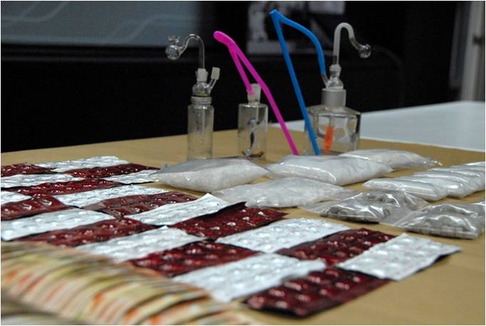 Items seized in CNB operation on 20 March 2014