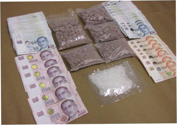 Heroin, ‘Ice’ and cash seized in a CNB operation on 6 Feb 2014.