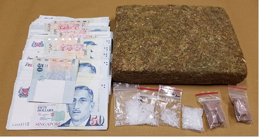 Photo 1 (CNB): Cannabis, ‘Ice’ and heroin seized in CNB operation on 12 May 2017.