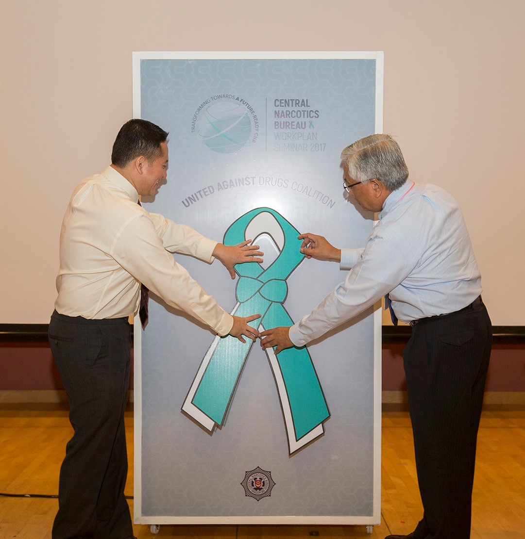 Photo 1: Mr Amrin Amin, Parliamentary Secretary, Ministry of Home Affairs, launching the United Against Drugs Coalition, at the Central Narcotics Bureau Workplan Seminar 2017, on 25 April 2017.