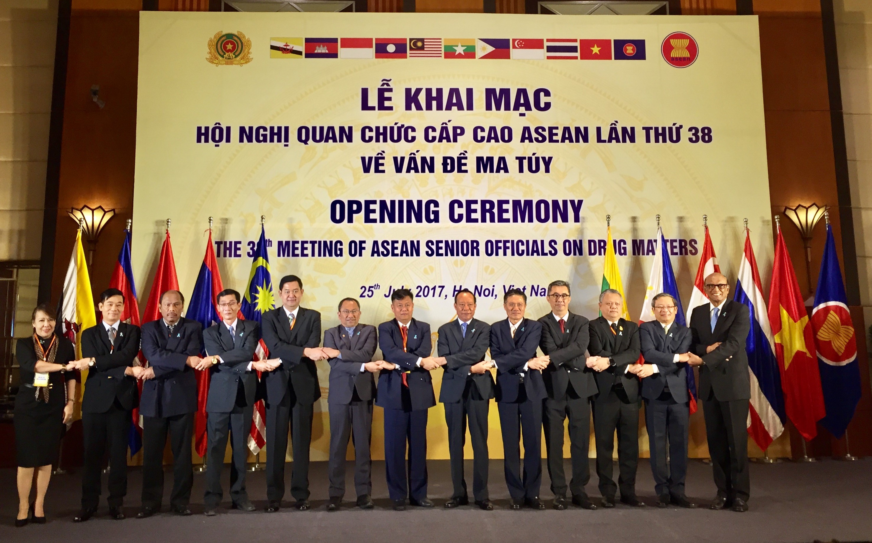 Group photo of Heads of delegations at the 38th ASOD meeting in Hanoi, Vietnam, 25 July 2017