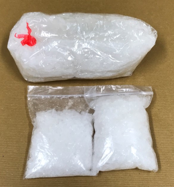 Photo 2: ‘Ice’ seized in CNB operation at Buangkok Crescent on 8 June 2017.