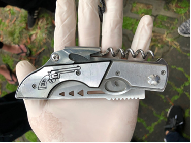 Photo-1 (CNB): ‘Jackknife’ recovered from 23-year-old Singaporean male suspect arrested during CNB operation on 16 April 2018. Photo-1 (CNB): ‘Jackknife’ recovered from 23-year-old Singaporean male suspect arrested during CNB operation on 16 April 2018.