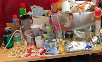 Photo 2 (CNB): Drugs and drug paraphernalia found within the unit located in the vicinity of Woodlands Drive 62 on 27 February 2019. Photo 2 (CNB): Drugs and drug paraphernalia found within the unit located in the vicinity of Woodlands Drive 62 on 27 February 2019.