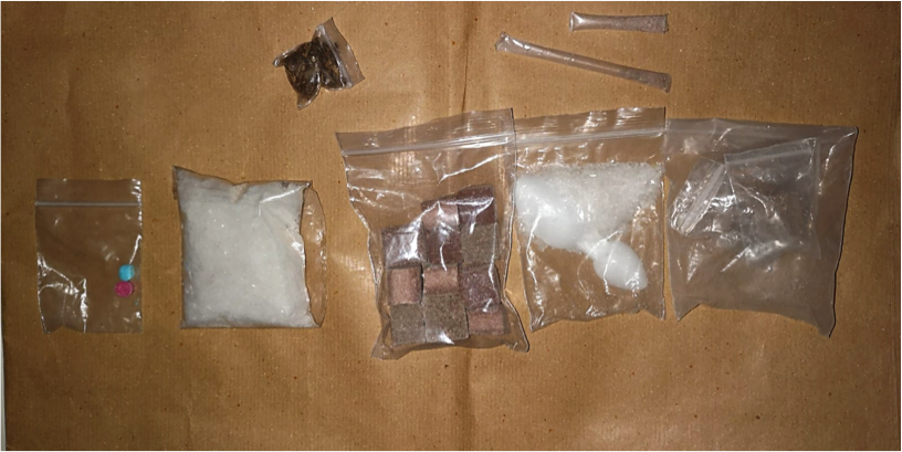 2018-10-06_Photo-2 (CNB): Drugs (including heroin, ‘Ice’, ‘Ecstasy’ tablets, and cannabis) recovered from within a unit in the vicinity of Potong Pasir Avenue 1 on 5 October 2018. 2018-10-06_Photo-2 (CNB): Drugs (including heroin, ‘Ice’, ‘Ecstasy’ tablets, and cannabis) recovered from within a unit in the vicinity of Potong Pasir Avenue 1 on 5 October 2018.