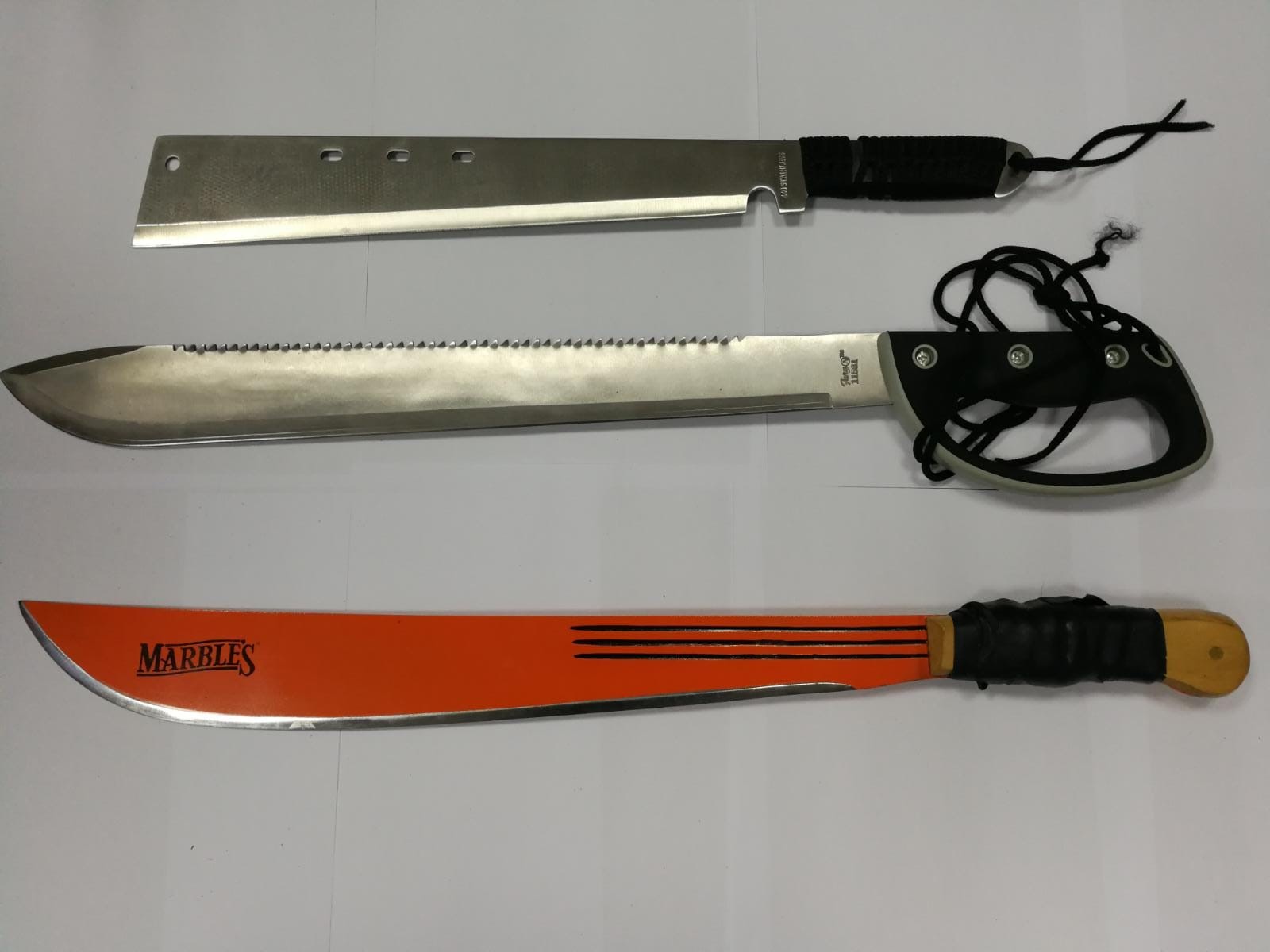 Photo-3 (CNB): Parangs recovered during CNB’s operation on 20 August 2019. Photo-3 (CNB): Parangs recovered during CNB’s operation on 20 August 2019.
