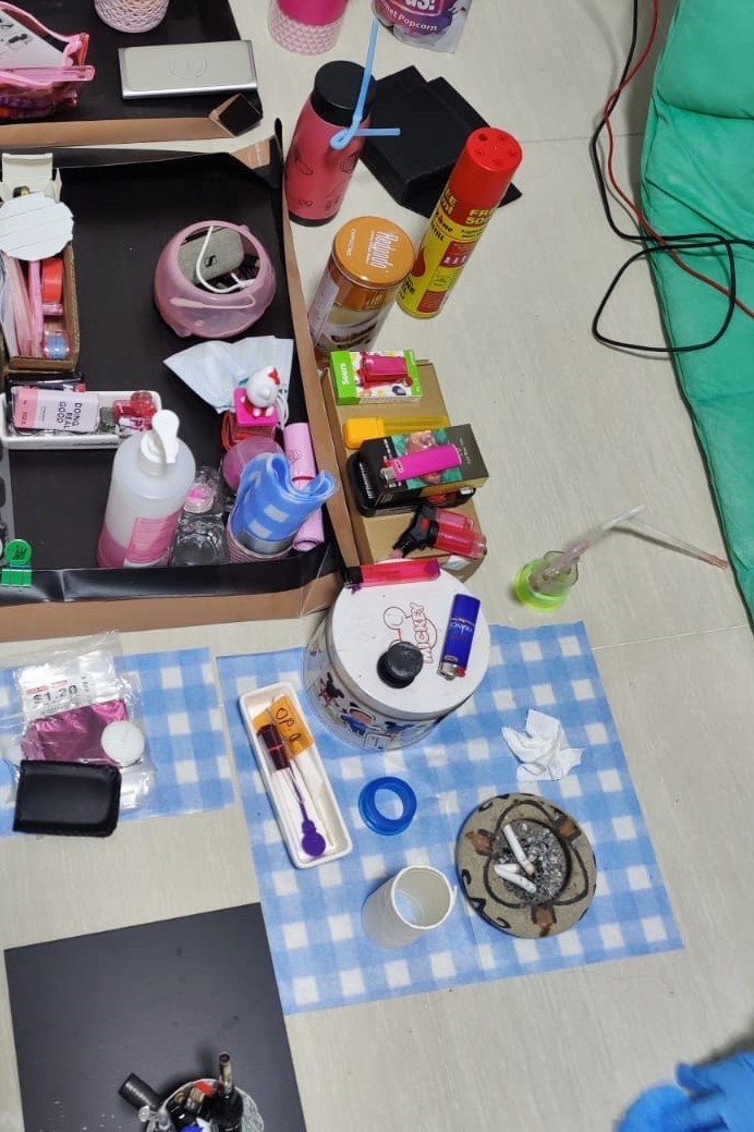 Photo-1 (CNB): Drug paraphernalia seized from the residential unit located in the vicinity of Buangkok Crescent during CNB’s operation on 15 July 2020