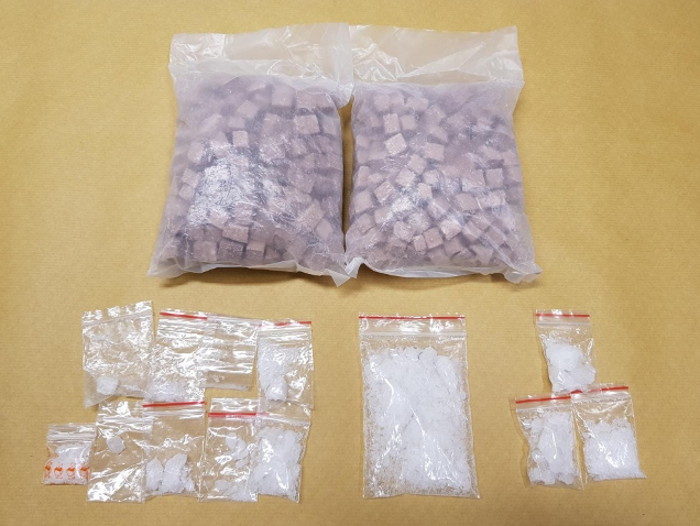 2.92kg HEROIN SEIZED. EIGHT ARRESTED